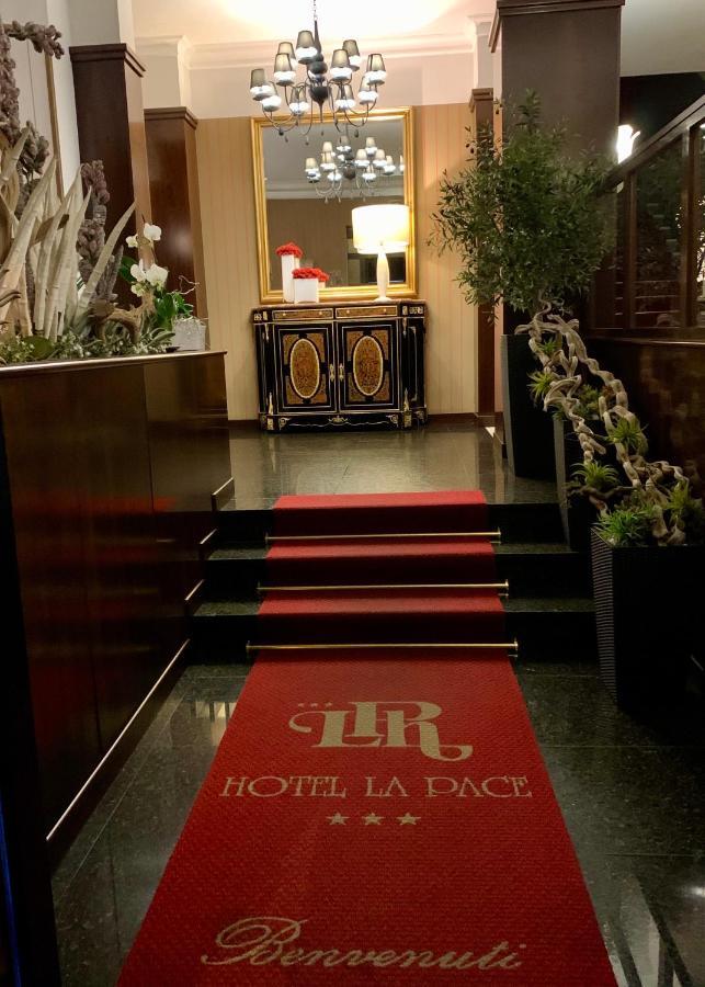 Hotel La Pace サン・マウロ・トリネーゼ エクステリア 写真